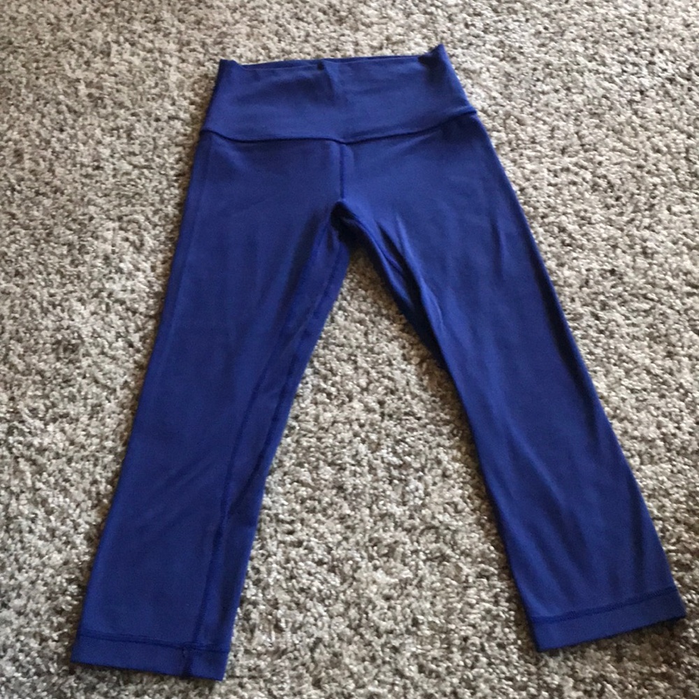 Lulu lemon align crops
